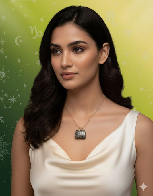 ⚛️⚛️⚛️Natural Crystal Stone - Pyrite Stone HandBags Pendants ⚛️⚛️